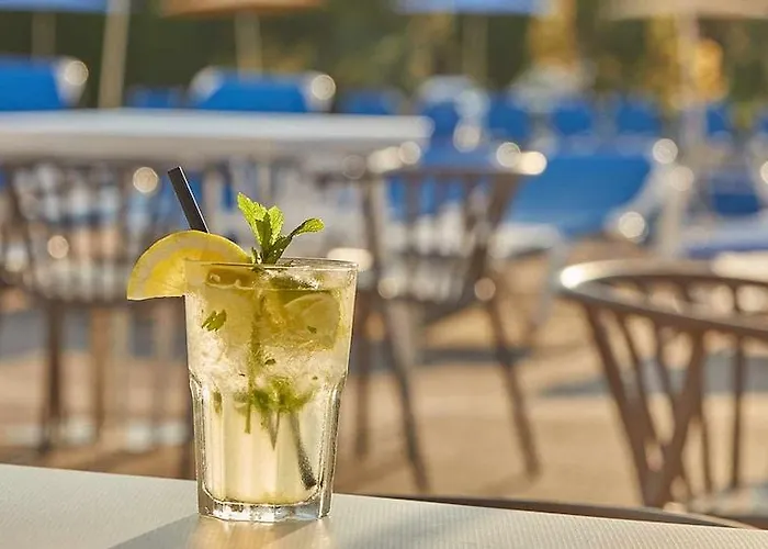 Stil Victoria Playa Hotel 4*