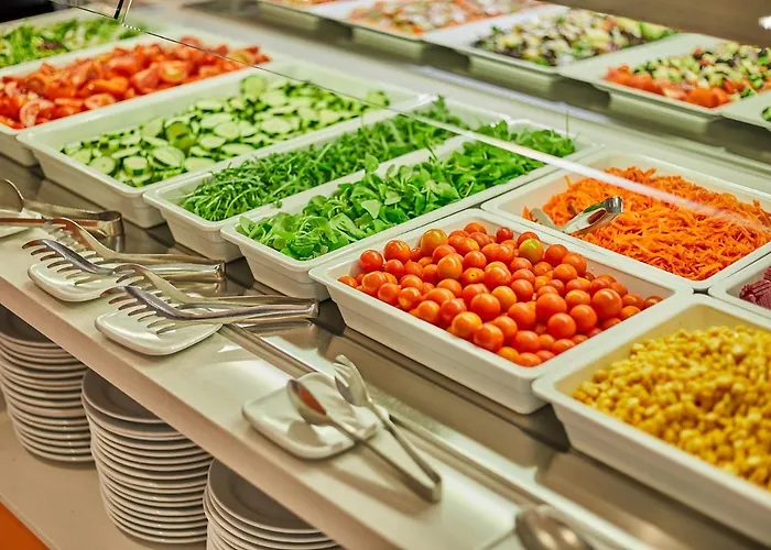 Stil Victoria Playa Hotel 4*